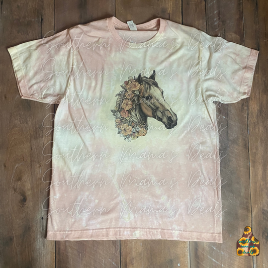 BEAUTIFUL MISTAKE-Cowgirls Horse Bleached L Tee